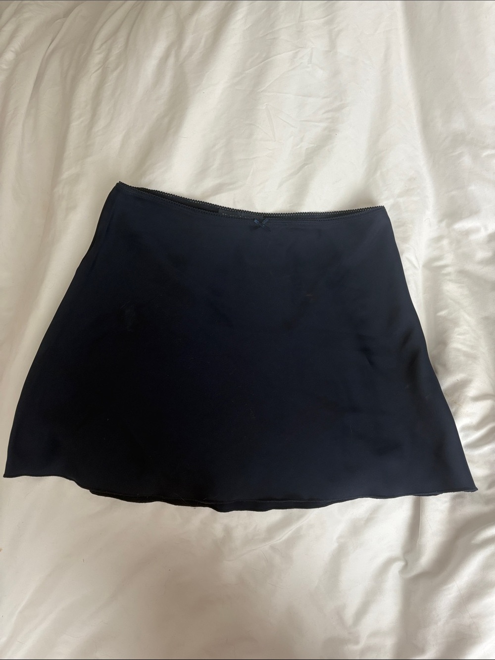 Brandy Melville mini satin skirt (navy)